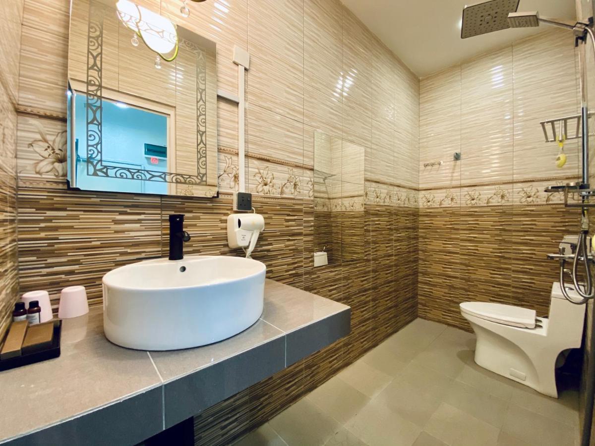J Boutique Hotel 新张优惠 Muar Exterior photo