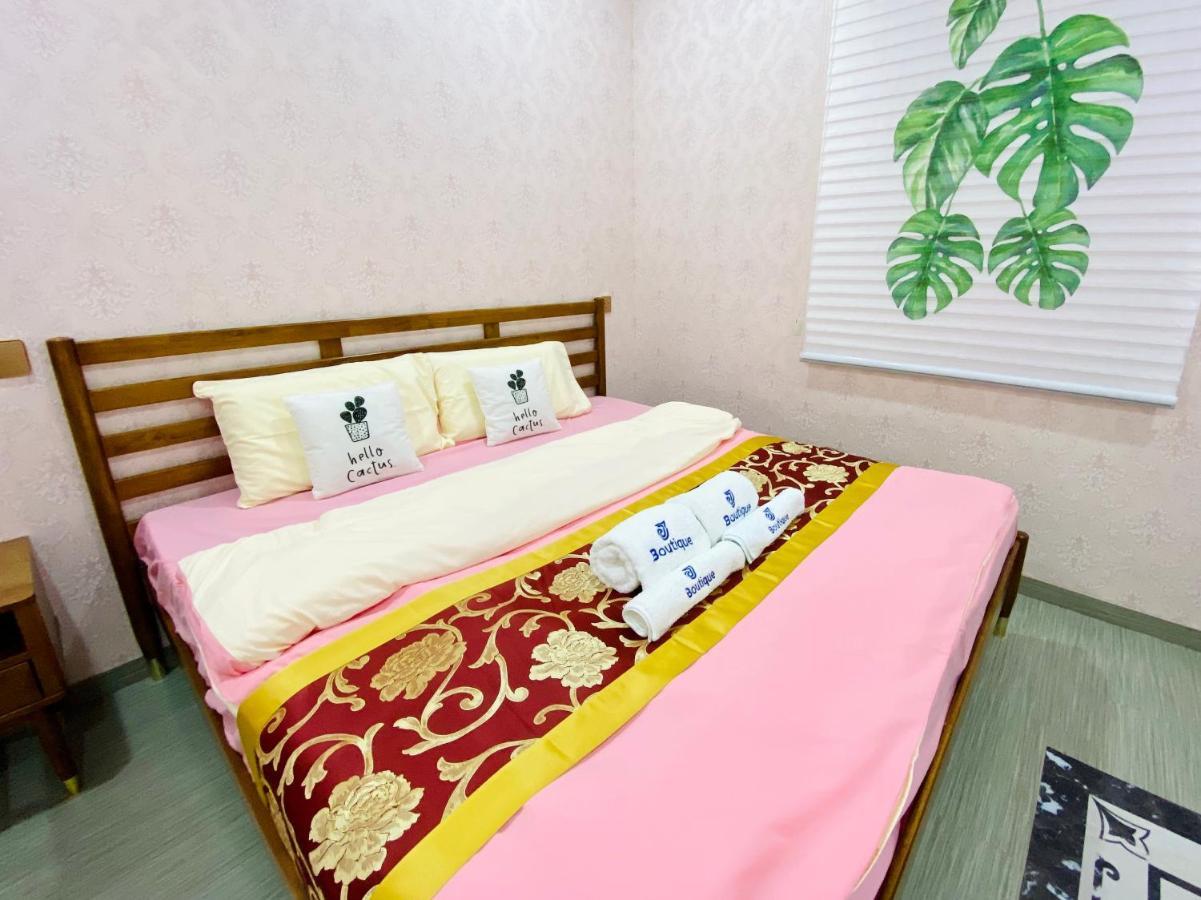 J Boutique Hotel 新张优惠 Muar Exterior photo