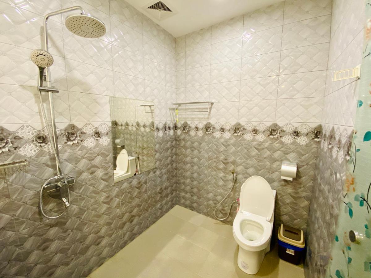 J Boutique Hotel 新张优惠 Muar Exterior photo